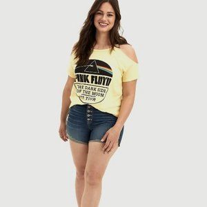 TORRID CLASSIC FIT COLD-SHOULDER TEE  NWT 3x